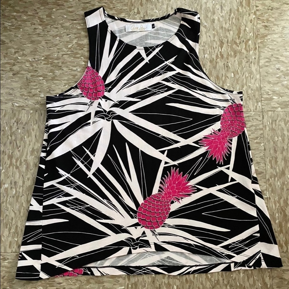 Ava Sky Tank Oli
